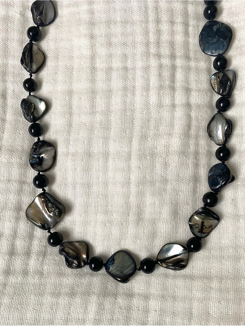Iridescent Black Shell Beaded Necklace - Elegant Women’s Jewelry